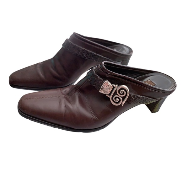 Vintage Brighton Women's Heels "Tapa" Brown Leather Shoes Size 7M Leather Soles - Picture 3 of 11